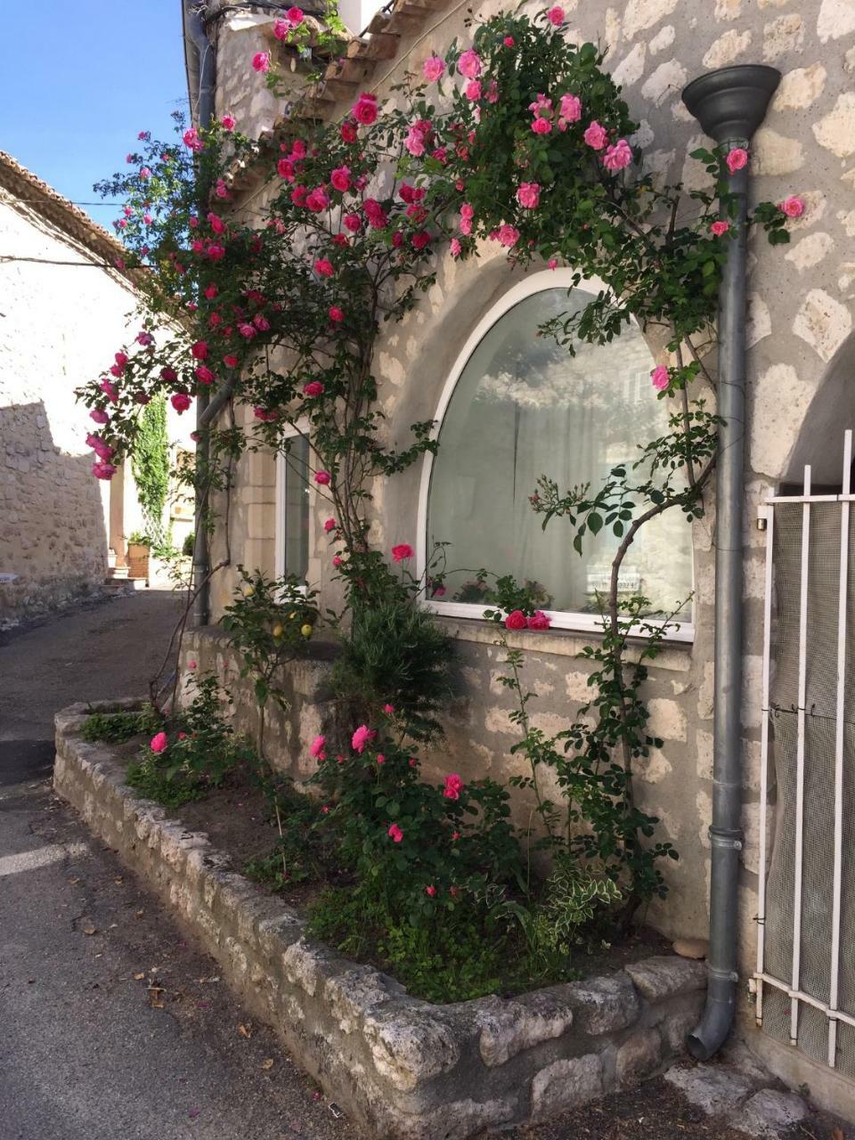 Appartement La Force La Garde-Adhémar Exteriör bild